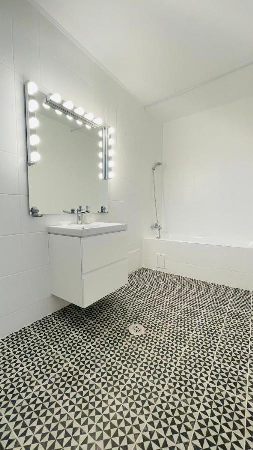 דירות באלוטשטי Biolocalia House Dobrogea מראה חיצוני תמונה