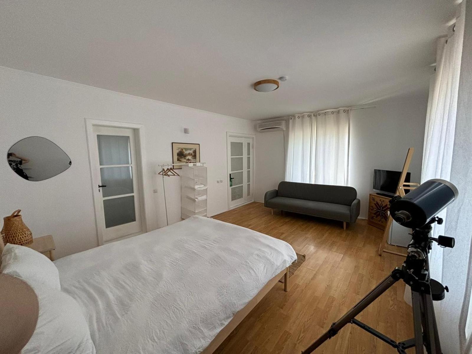 דירות באלוטשטי Biolocalia House Dobrogea מראה חיצוני תמונה